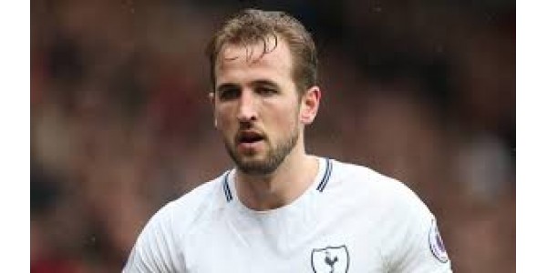 Englands Ace Shooter Kane